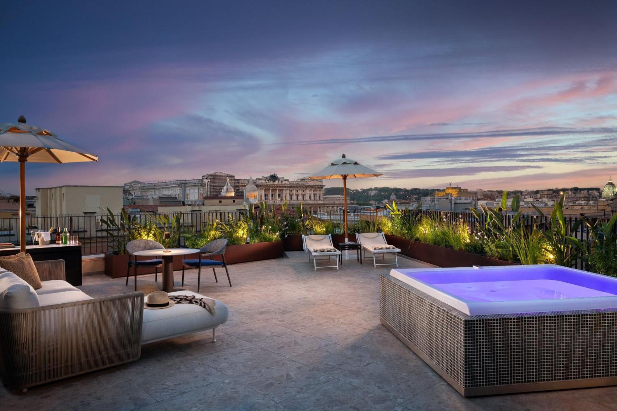 Le Meridien Visconti Rome Bagian luar foto